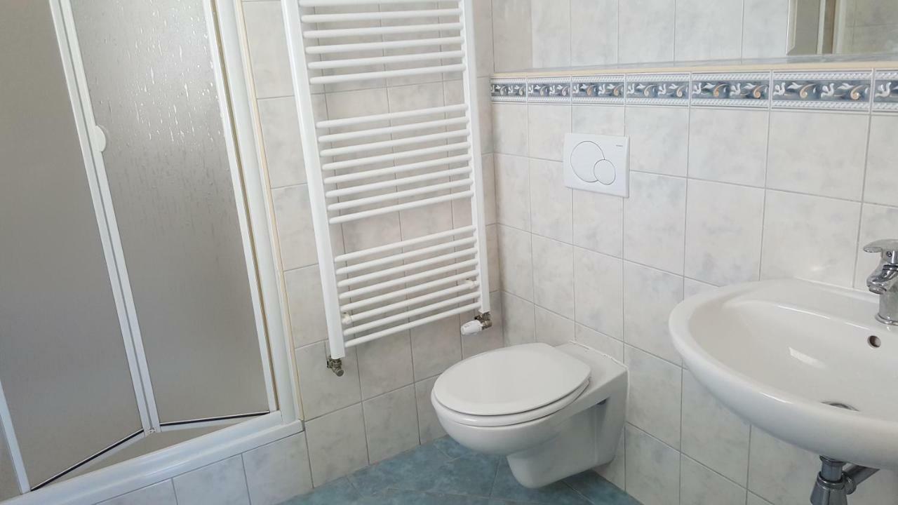 Lipno Apartmany Frymburk Ii. Ngoại thất bức ảnh