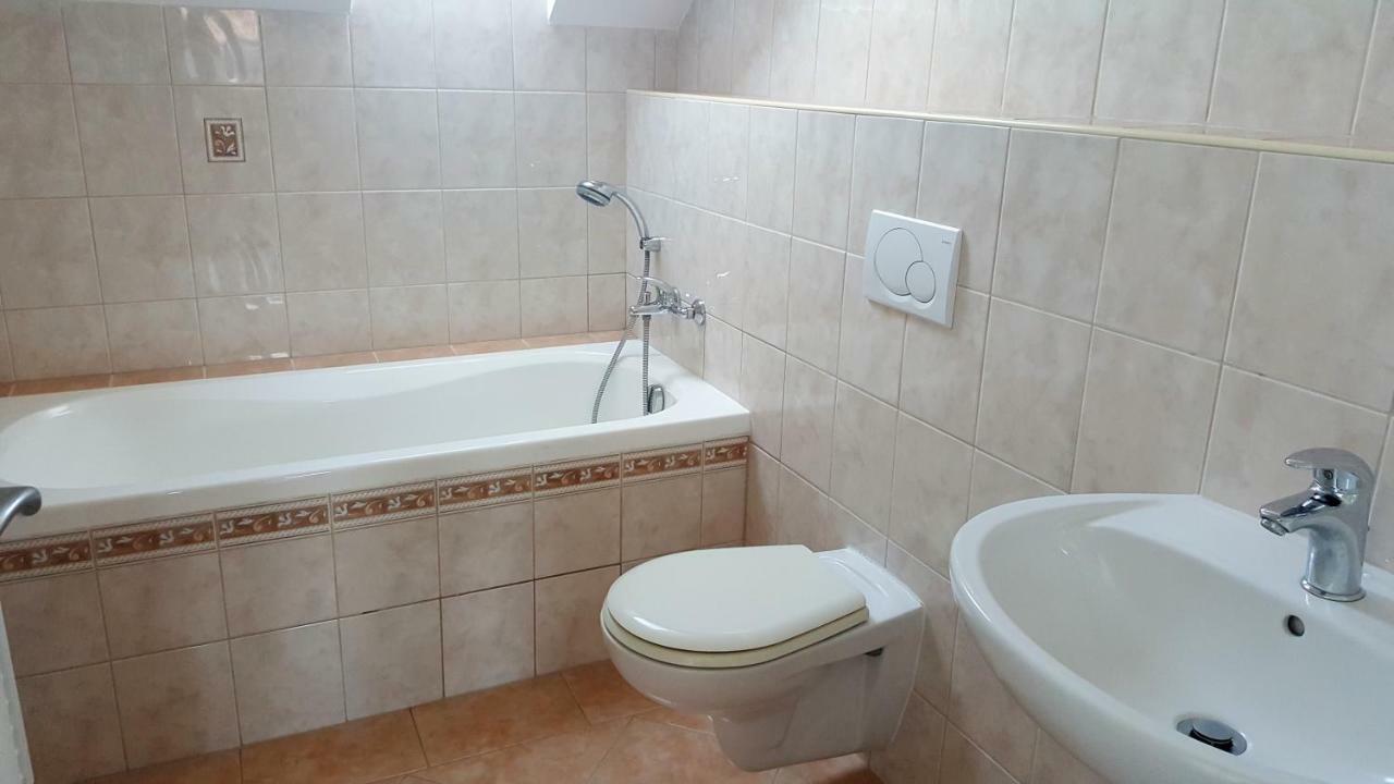 Lipno Apartmany Frymburk Ii. Ngoại thất bức ảnh